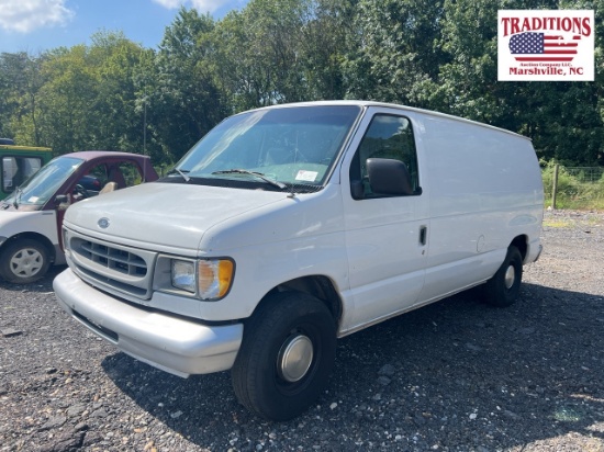 1998 Ford Econoline 150 Van VIN 1196