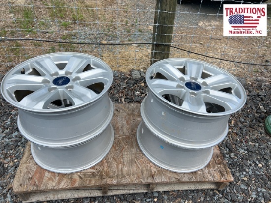 Set of 4 Ford six lug wheels