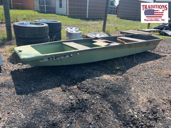 12 ft Fiberglass Jon boat