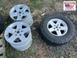 Set of 5 Jeep factory 5 lug wheels