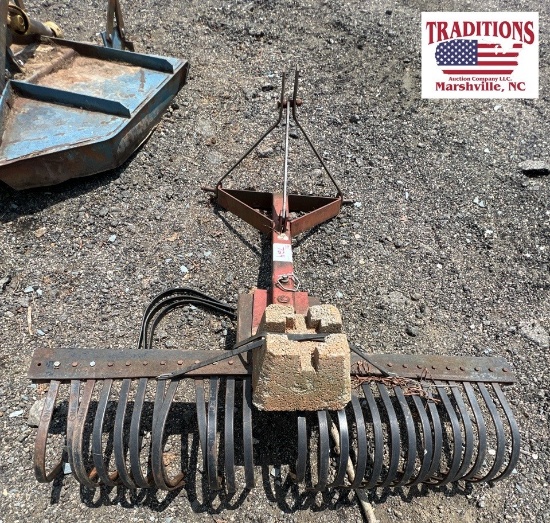 3pt 5ft Rake with Extra Tines