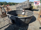 300 Gallon Rubbermaid Trough