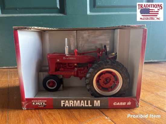 Farmall M Die-cast Tractor