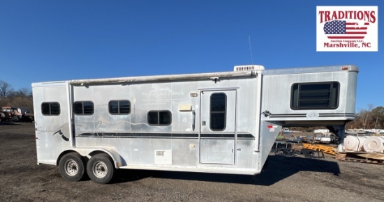 1999 Sundowner Valuelite Horse Trailer VIN0072