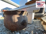 Cast Pot