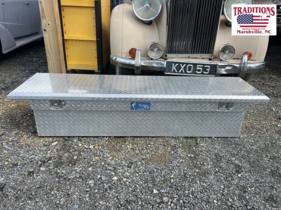 UWS Diamond Plate Truck Tool Box
