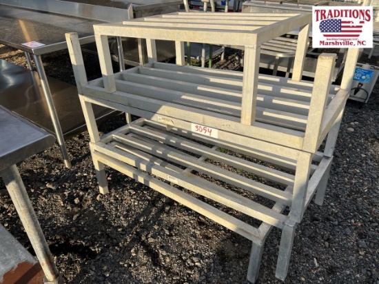 5 NSF Beverage Stands