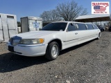 1998 Lincoln Town Car Executive Limo VIN 2876
