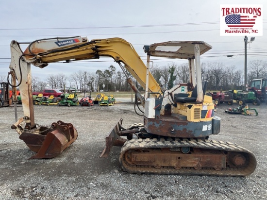 Yanmar Track B6 Excavator with Swing Boom