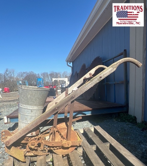 Cole Mfg Co. Planter