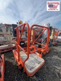 2001 JLG 12SP 12ft Platform Lift