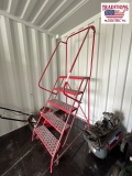 5 Step Rolling Staircase