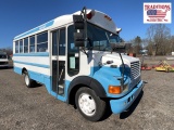 1995 International 3600 Bus VIN4376