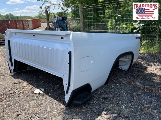 2024 Chevrolet 2500/3500 SRW Bed/Bumper/Lights