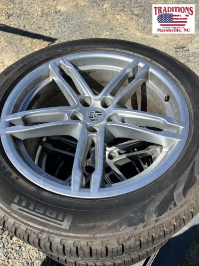 Set of 4 Porsche Wheels with Pirelli 255/50R19
