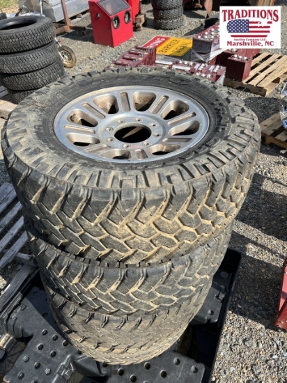 Set of 4 Multi Fit Wheels w Nitto Tires