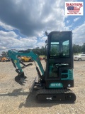 AGT 13.5HP 1-Ton Mini Excavator With Enclosed Cab