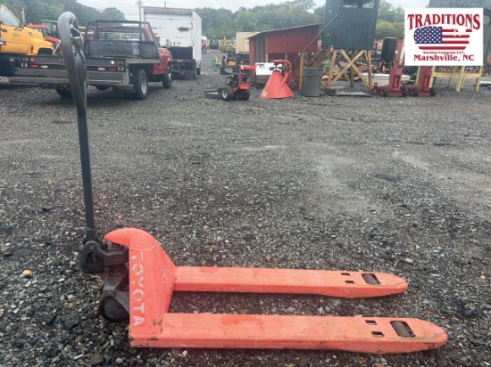 Toyota Pallet Jack