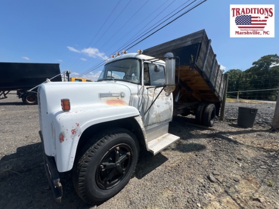 1977 International Loadstar1600 Dump Truck VIN6179