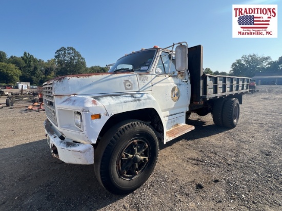1984 Ford F700 Dump Truck VIN4406