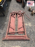 Head Gate