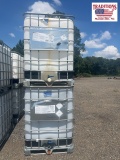 300 Gallon Poly Tank in Cage