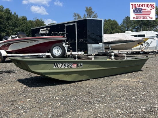 2009 Alumacraft Boat Hull A909