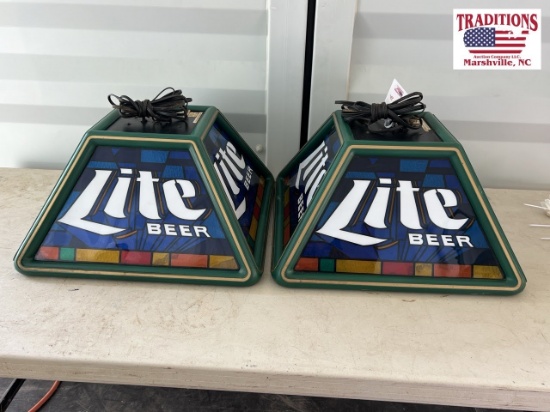 2 Lite Beer Signs