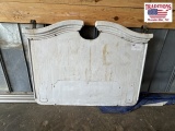 Porcelain Double Sided Sign with Hanger
