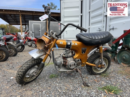 Honda Trail 70 Motorcycle Gold