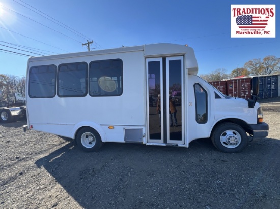 2011 Chevrolet Express Van VIN0203