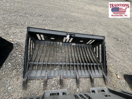 68" Skeleton Bucket w/Teeth Skid Steer Attachment