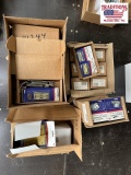 Mixed Lot: Assorted Hinges
