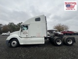 2004 Freightliner Columbia Sleeper Truck VIN7768