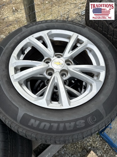 Set of 4 Chevrolet Wheels 225/65R17 Tires
