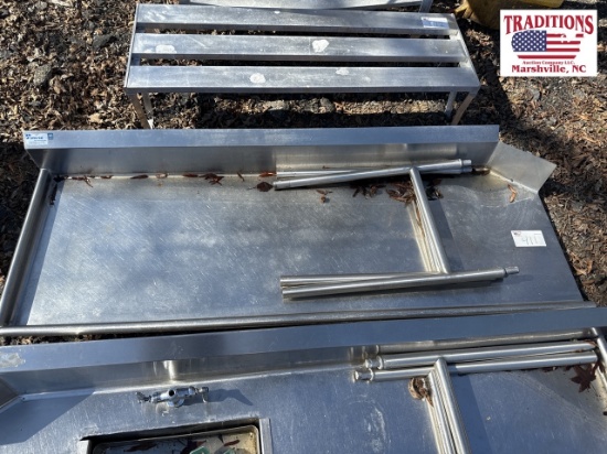 Stainless counter 82"x32”