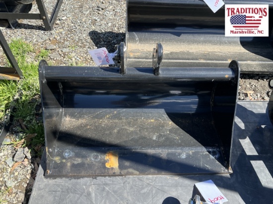 Mini Excavator Attachment 24" Bucket