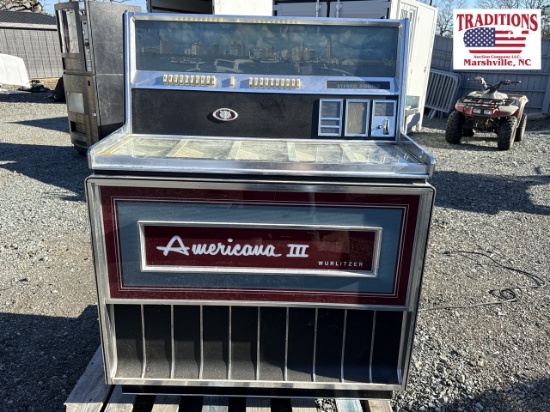 Americana III by Wurlitzer Jukebox