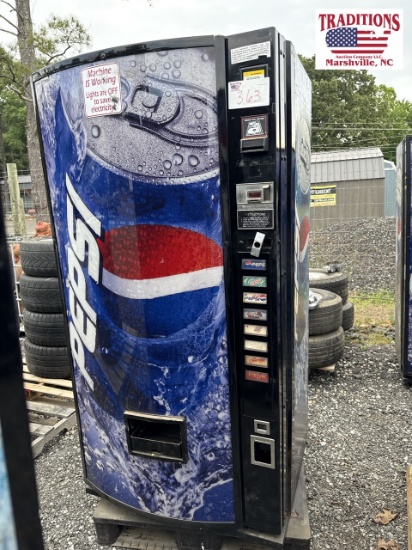 Dixie-Narco Drink Machine