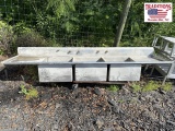 10ft 3 Bay Stainless Sink with Drain Sides