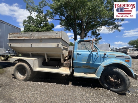 1970 Chevrolet C60 Tender Box Truck VIN8604
