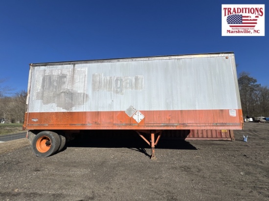 Wabash National 28ft Storage Trailer - NO TITLE