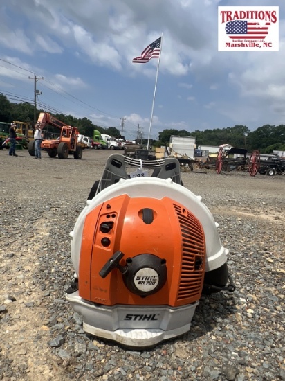 Stihl BR700 Backpack Blower