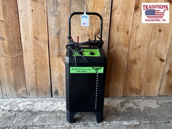 Schumacher Farm & Ranch 6V/12V Battery Charger