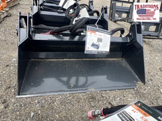 Wolverine 4ft Mini Skid Steer Combination Bucket