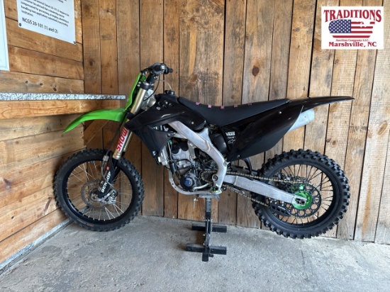 Kawasaki 250 Dirt Bike