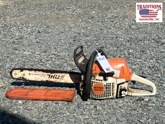 Stihl MS251 Chainsaw