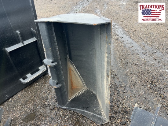 Quick Attach 36" Smooth Bucket
