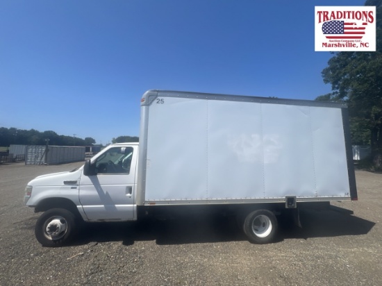 2012 Ford E350 Box Truck VIN3225