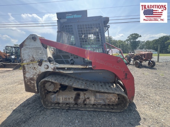 Takeuchi TL12 Track Skid Steer